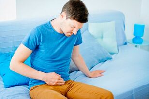 Dor no abdômen inferior é o primeiro sinal de prostatite iminente